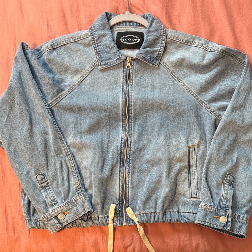 SCOOP Light Wash Denim Zip-Up Jacket - Blue
